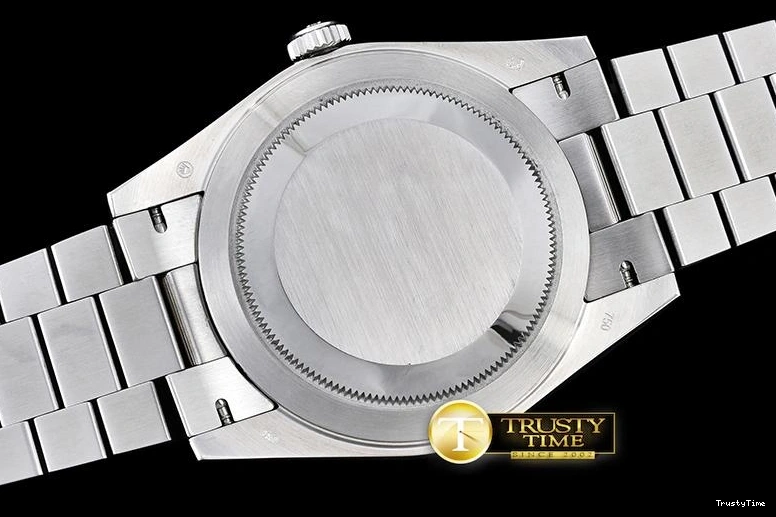 0118 RDD0207C – DayDate SunProtective 674